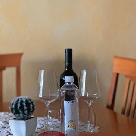 Apartment & Olive Oil Valuma 코페르 외부 사진